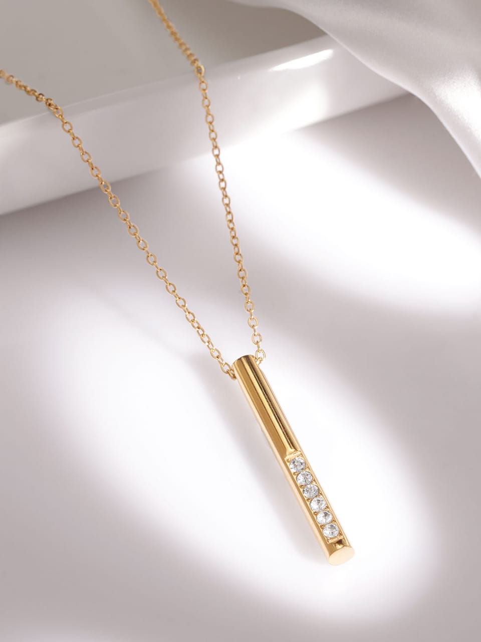 Stainless Steel Stone Bar Locket With Chain