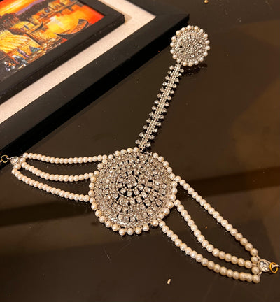 Traditional Hand Ornament (Anja)