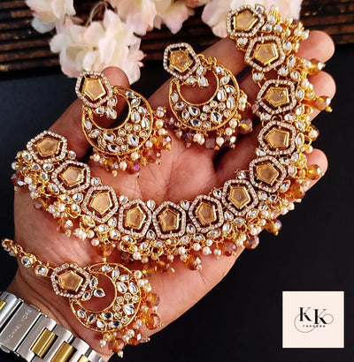 Beautiful Zircon Stone Set